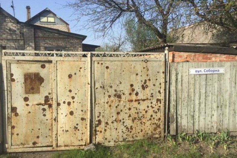 Авдеевка ул некрасова. Авдеевка 2020. Авдеевка улица соборная. Авдеевка молодежная 17. Авдеевка улица соборная.