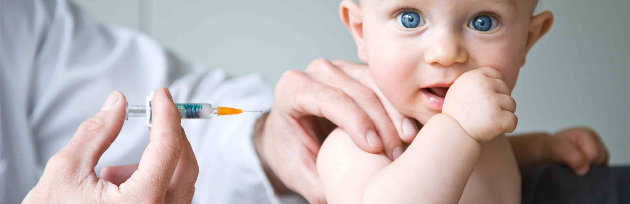 Верховная Рада хочет сделать обязательной вакцинацию детей