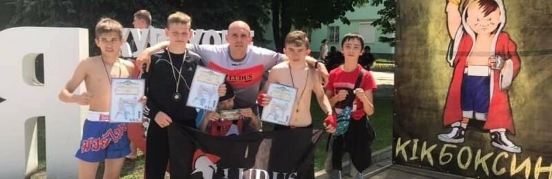 Авдеевские спортсмены заняли призовые места на турнире «Кубок Донбасса» по кикбоксингу WAKO
