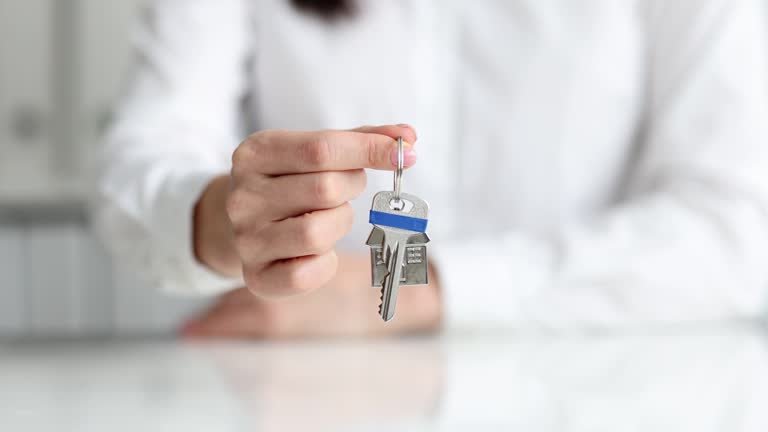 работа риэлтором Valion