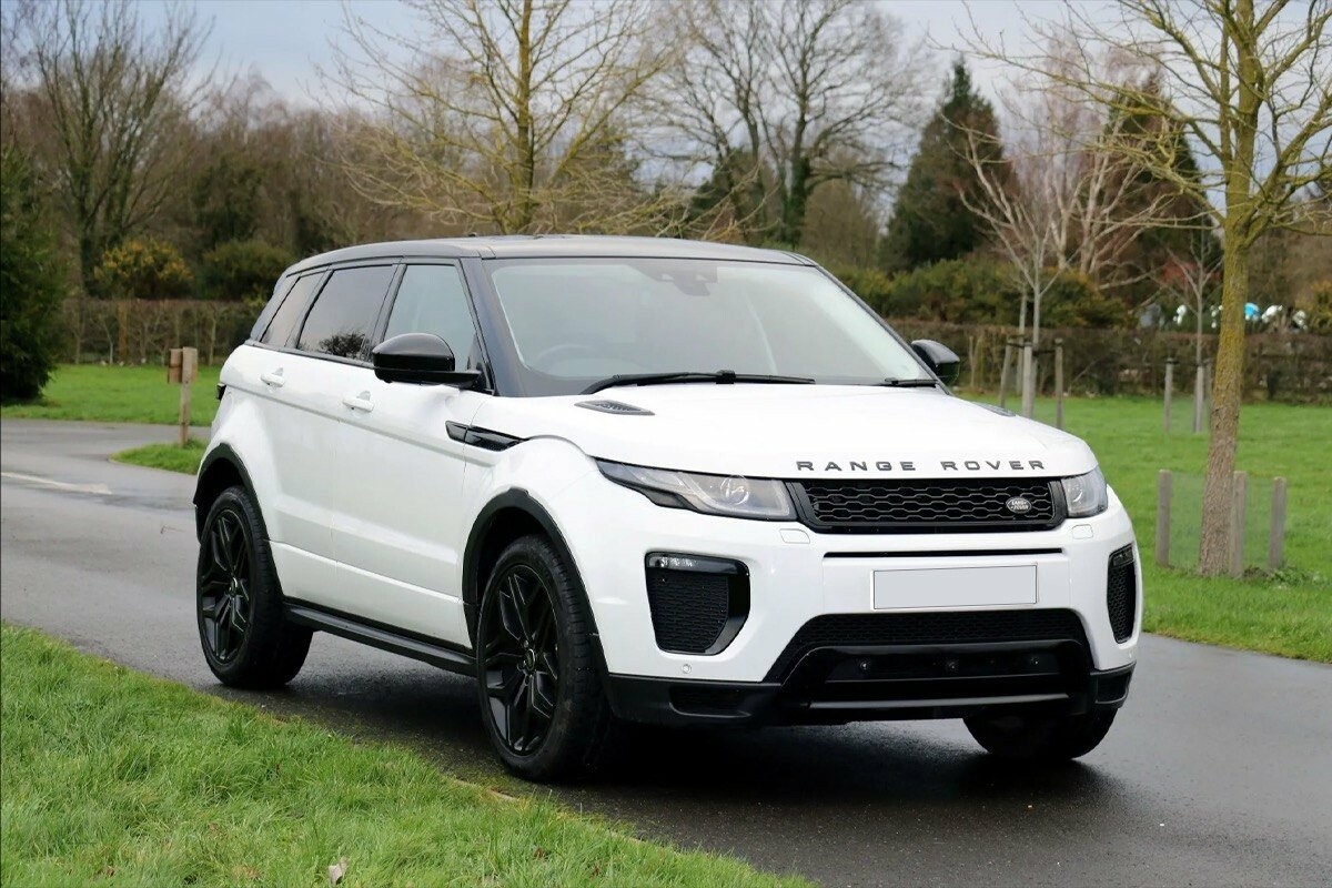 Вживані автомобілі Land Rover огляд популярних моделей для різних потреб