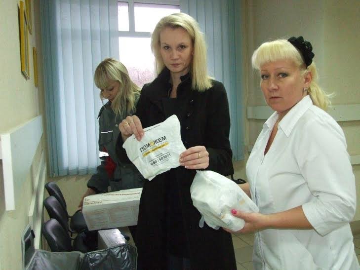 Гуманитарный штаб при Фонде Рината Ахметова доставил в Авдеевку инсулин (фото) - фото 1