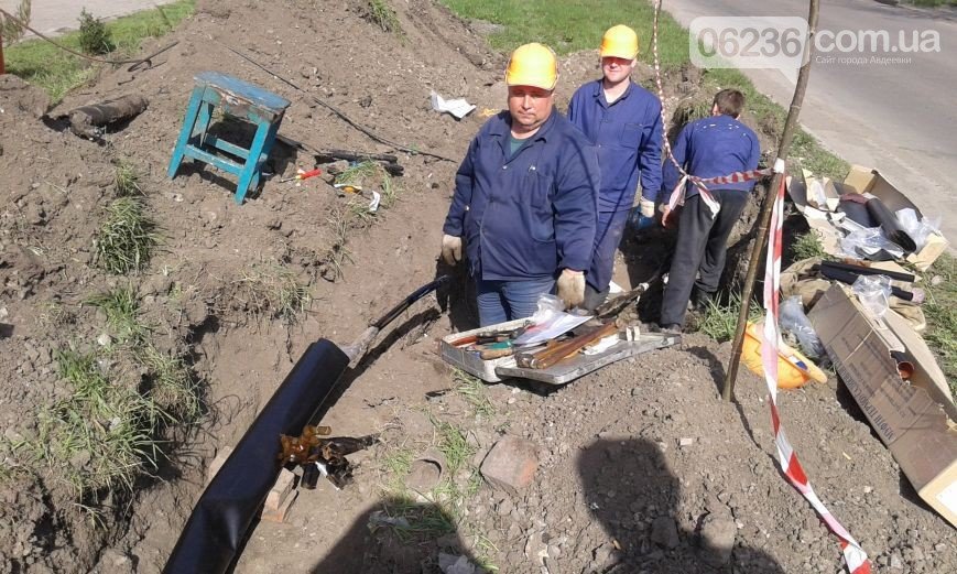 Авдеевский РЭС ведет ремонтные работы (фото) - фото 1